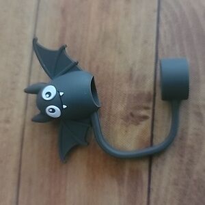 Dark Gray Bat Straw Topper Silicone 10mm / 0.4 in Cap Accessory